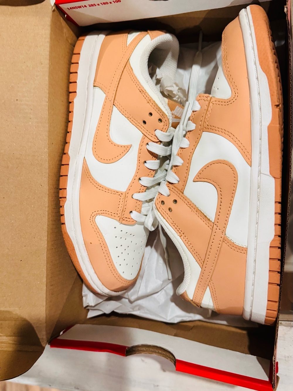 Nike Women’s Low-Top Sneakers - White & Peach - Picture 4 of 7